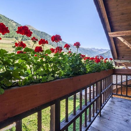 Rieglhof Apartment Hennennest Caprone Екстер'єр фото
