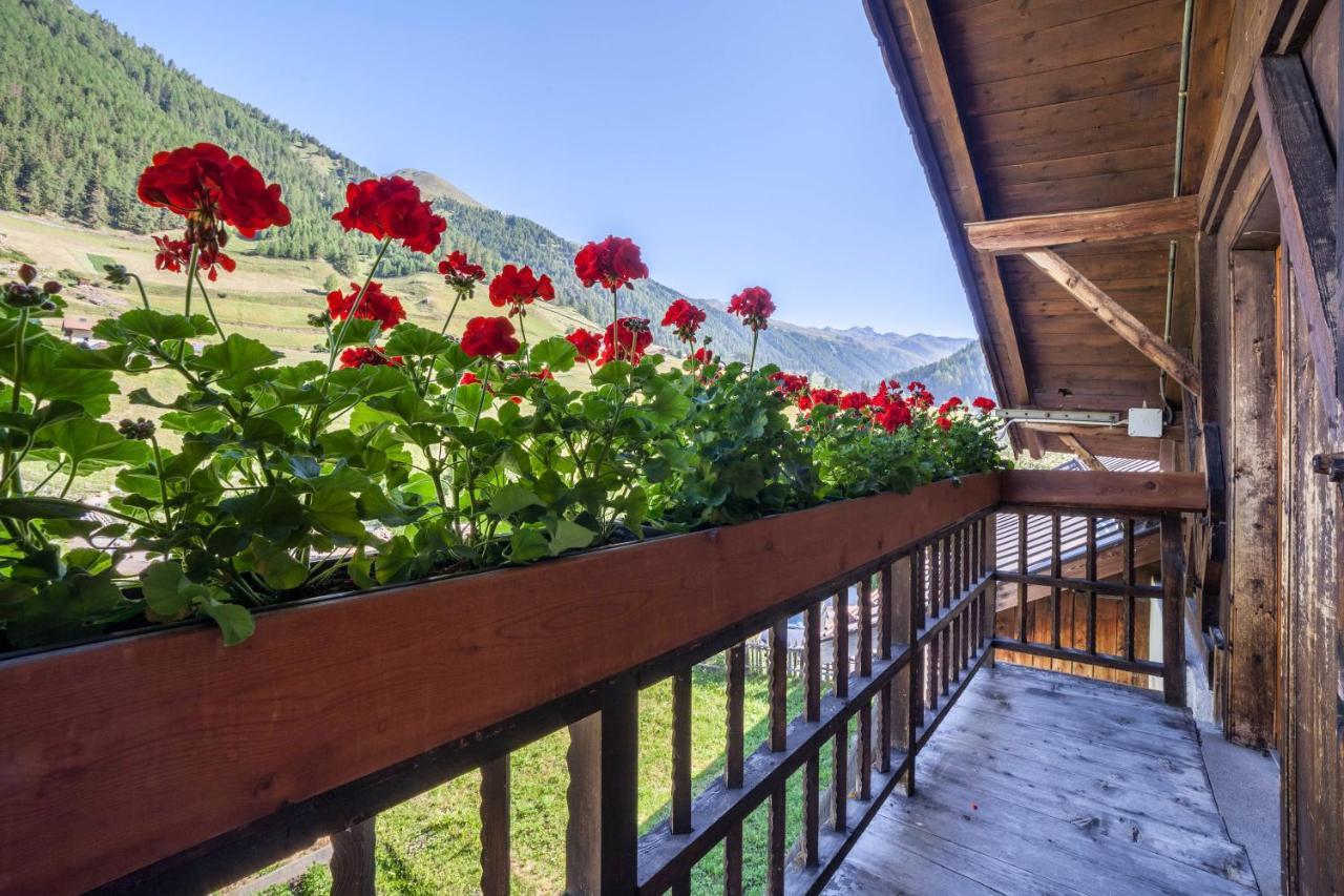 Rieglhof Apartment Hennennest Caprone Екстер'єр фото
