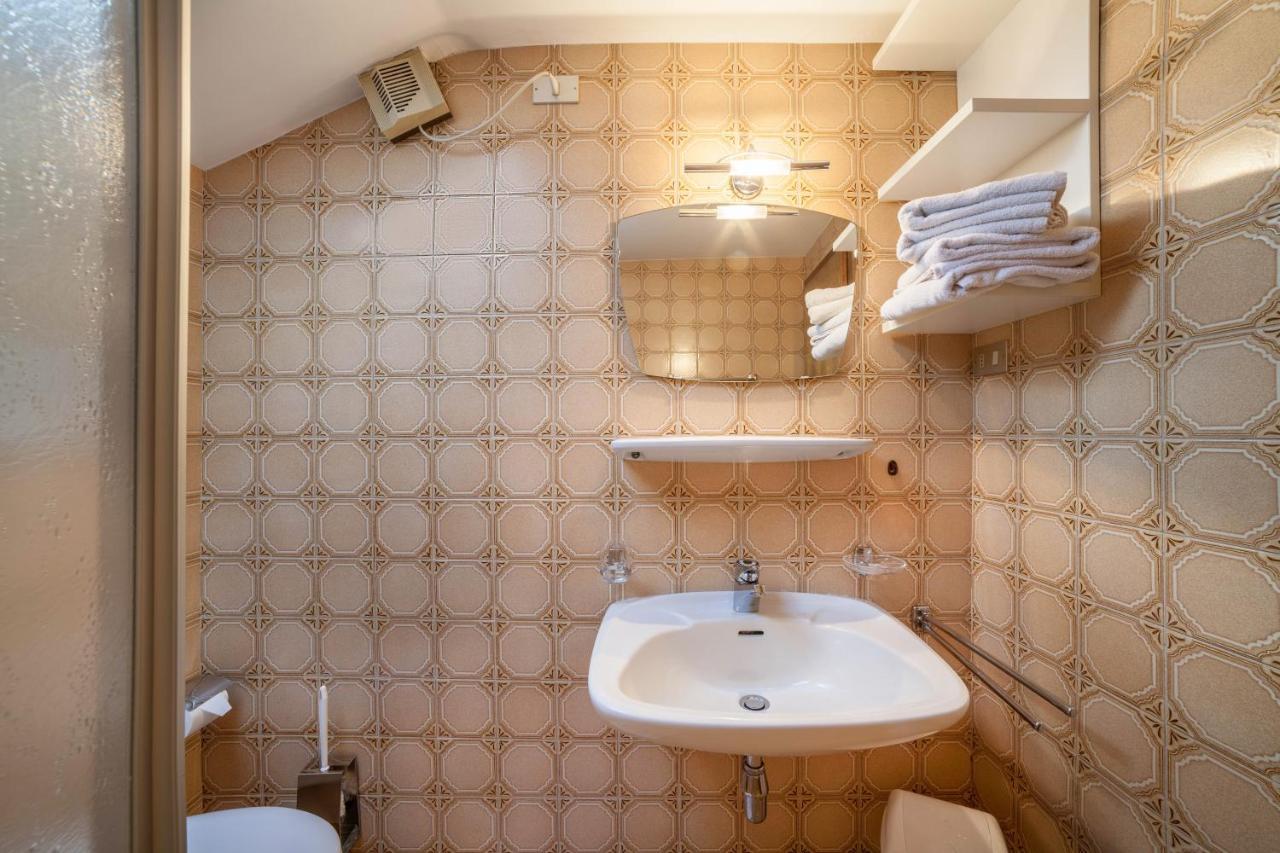 Rieglhof Apartment Hennennest Caprone Екстер'єр фото